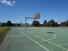Macintosh HD:Users:gaylemccallum:Documents:Cavanbah Centre PoM:21 outdoor basket and netball courts.JPG